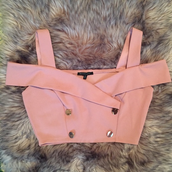 Symphony Cold Shoulder crop Top - Picture 8 of 10